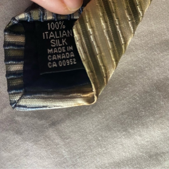 Stephano Conte Mens Blue & Gold Ombré Summer Style Striped Italian Silk Tie - Picture 3 of 5